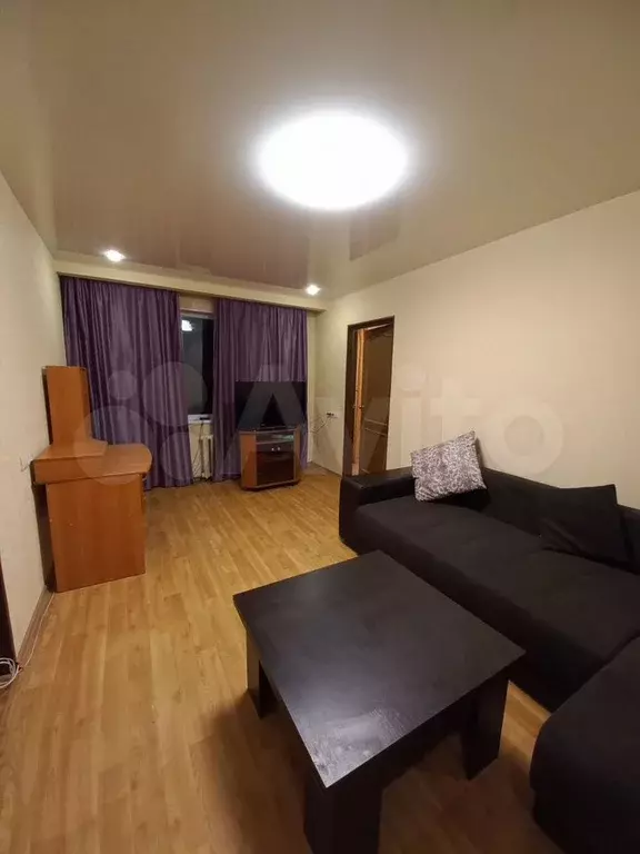 3-к. квартира, 53 м, 1/9 эт. - Фото 1