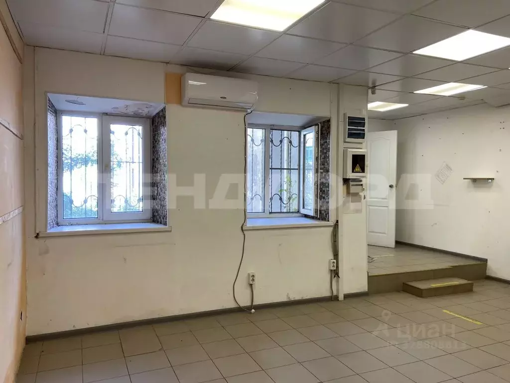 Помещение свободного назначения в Ростовская область, Новочеркасск ... - Фото 2