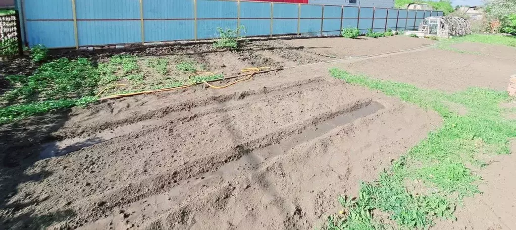 Участок в Саратовская область, Балашовский район, Хоперское ... - Фото 0