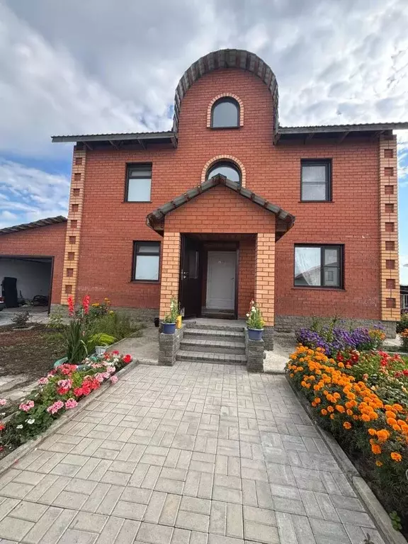 Дом в Алтайский край, Барнаул городской округ, пос. Лесной пер. 15-й ... - Фото 1