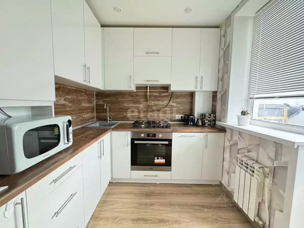 2-к кв. Белгородская область, Белгород Почтовая ул., 62 (57.0 м) - Фото 0