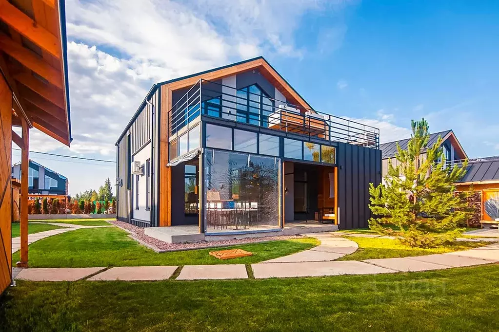 Дом в Ленинградская область, Всеволожск ул. Никольская, 29 (280 м) - Фото 1