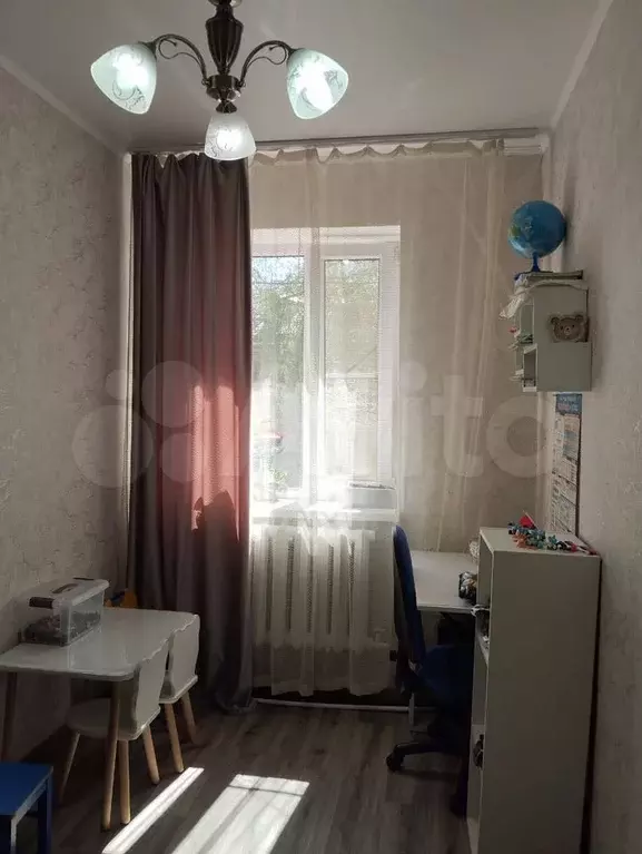 4-к. квартира, 57 м, 1/2 эт. - Фото 0