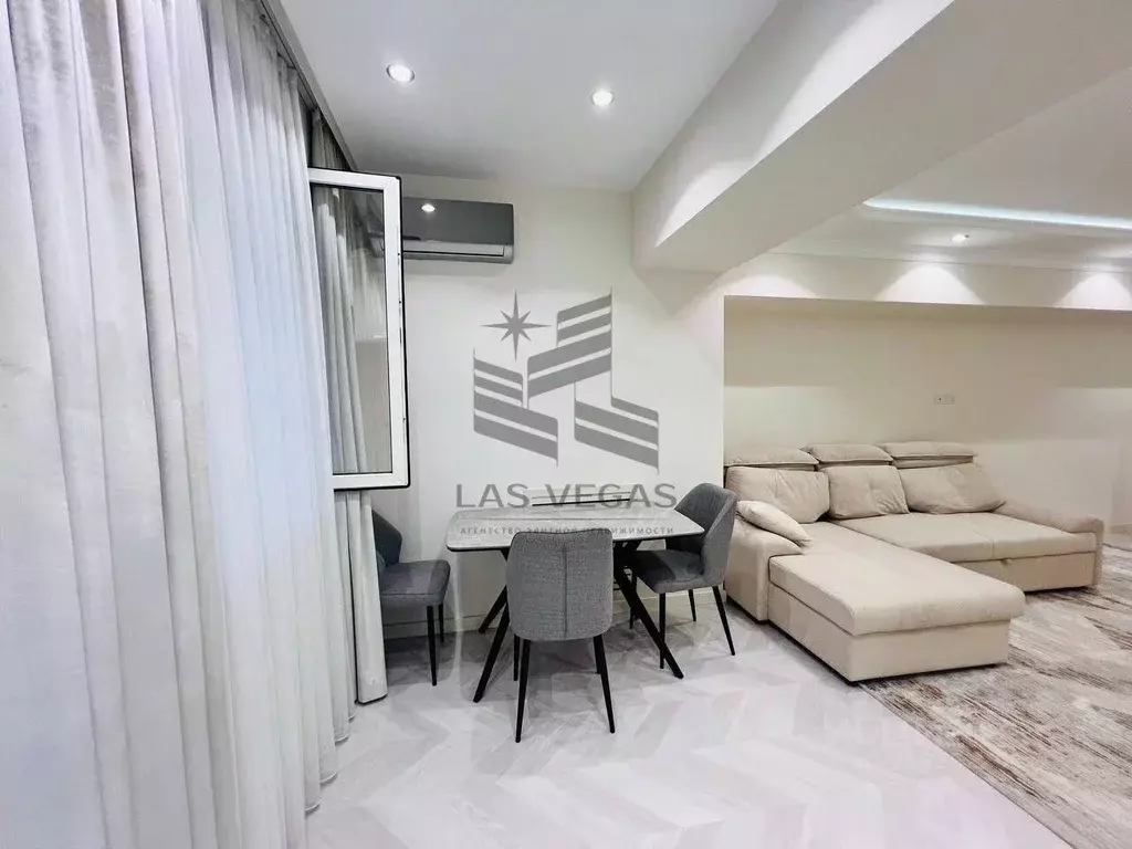 2-к кв. Татарстан, Казань ул. Сибгата Хакима, 41 (60.0 м) - Фото 0