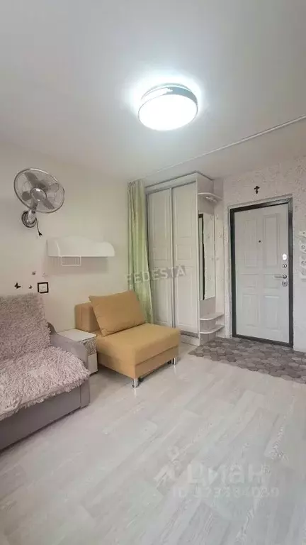 Комната Тюменская область, Тюмень ул. Республики, 210 (10.7 м) - Фото 2