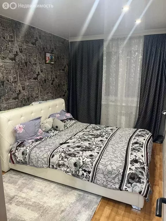 3-комнатная квартира: Братск, улица 40 лет Победы, 14 (63.1 м) - Фото 1