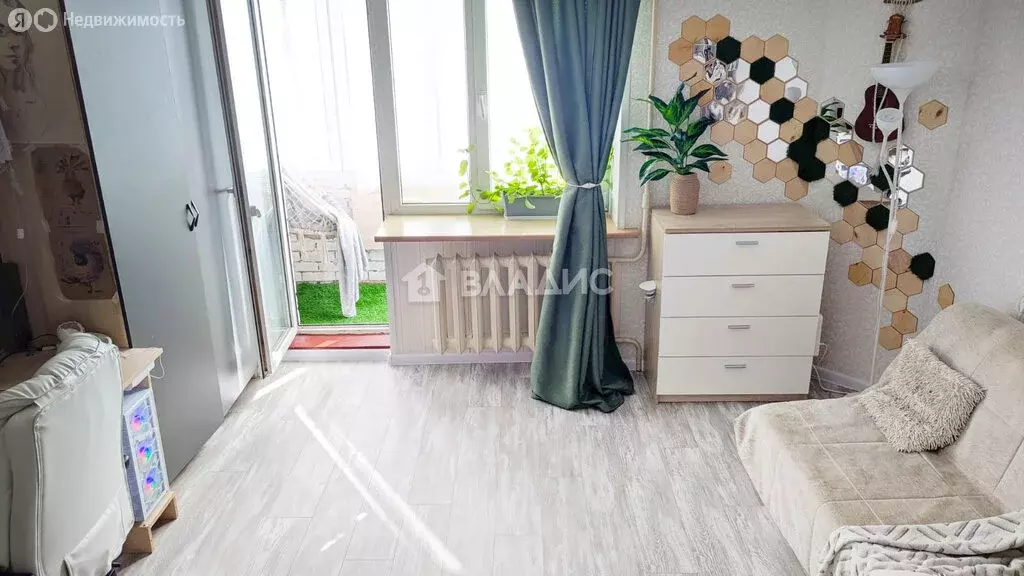 1-комнатная квартира: Калининград, Батальная улица, 1 (47.7 м) - Фото 1