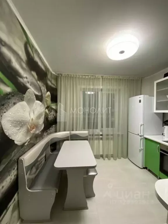 1-к кв. Сахалинская область, Южно-Сахалинск Комсомольская ул., 300А ... - Фото 1