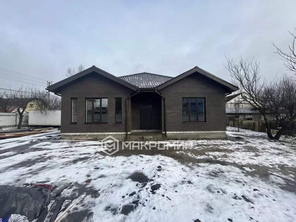 Дом в Брянская область, Брянский район, Супоневское с/пос, д. ... - Фото 1