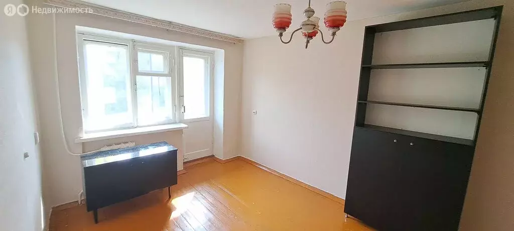 1-комнатная квартира: Нижний Тагил, улица Энтузиастов, 74 (32 м) - Фото 2