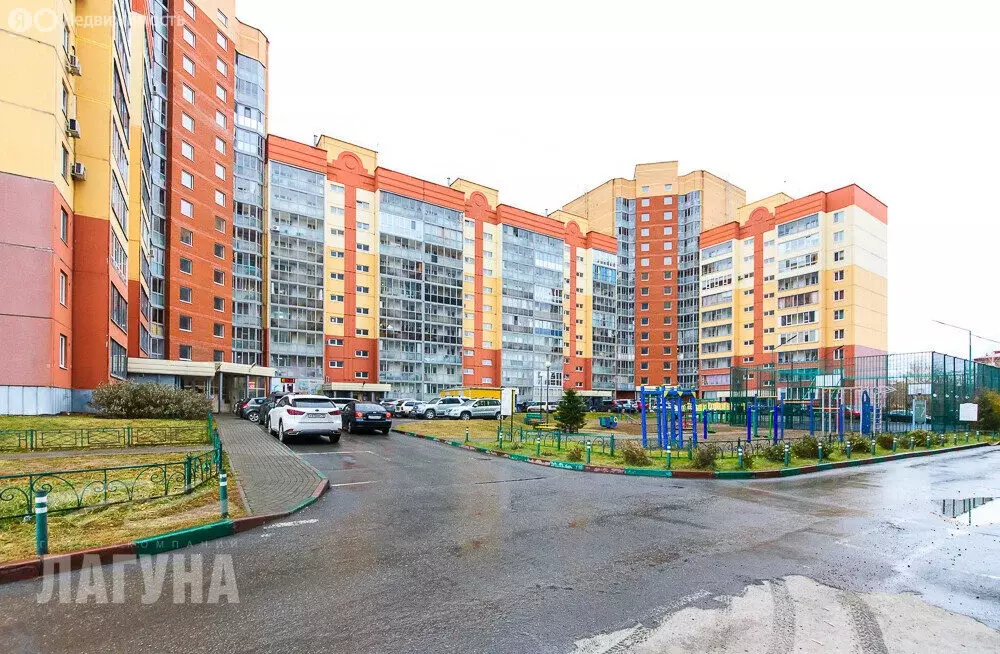 2-комнатная квартира: Томск, Дальне-Ключевская улица, 16А (60.2 м) - Фото 1