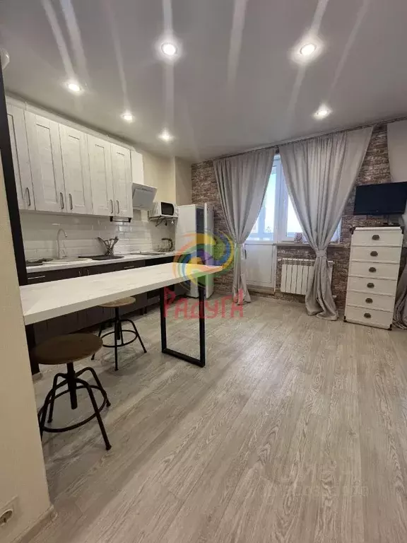 Студия Ивановская область, Иваново ул. 10 Августа, 85 (31.6 м) - Фото 1