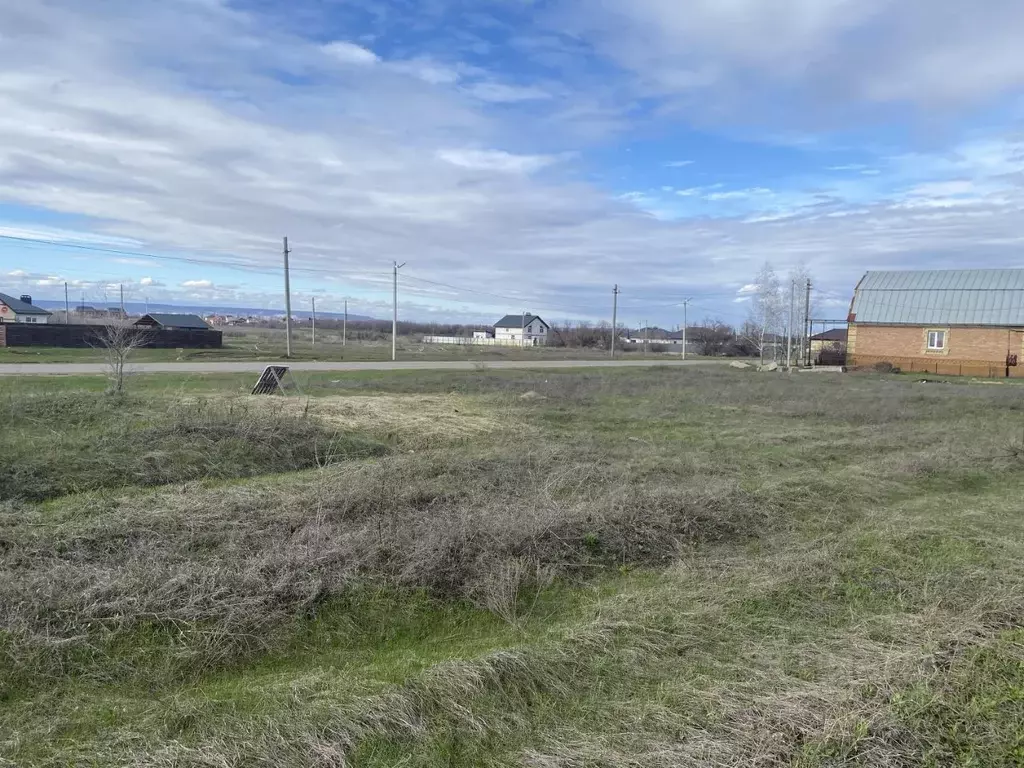 Участок в Саратовская область, Энгельс муниципальное образование, ... - Фото 1