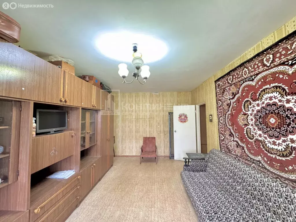 2-комнатная квартира: Ковров, улица Зои Космодемьянской, 1/7 (53 м) - Фото 1