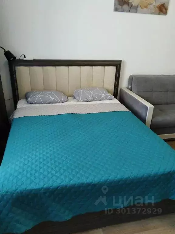 Студия Ханты-Мансийский АО, Сургут ул. Ивана Захарова, 12/1 (28.0 м) - Фото 1