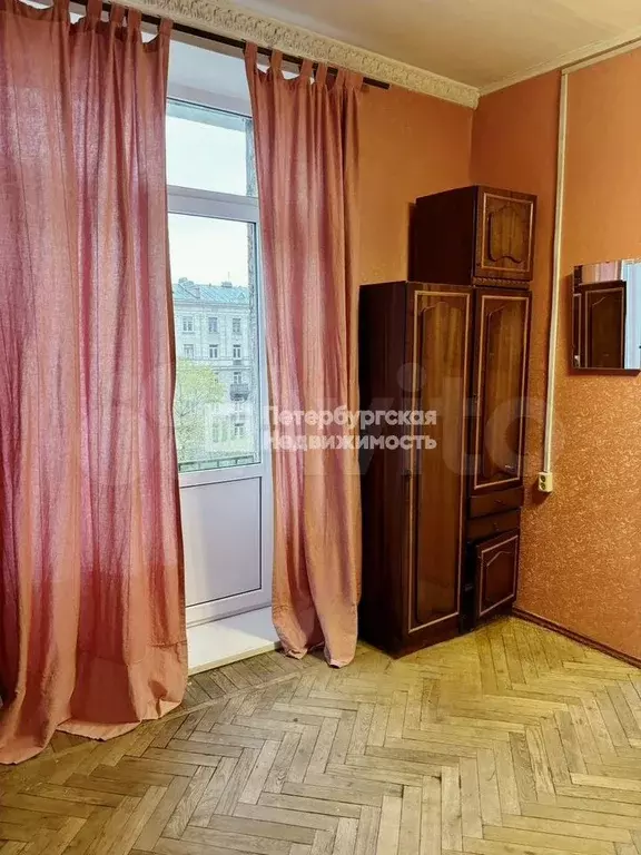 Комната 30,4 м в 4-к., 4/5 эт. - Фото 0