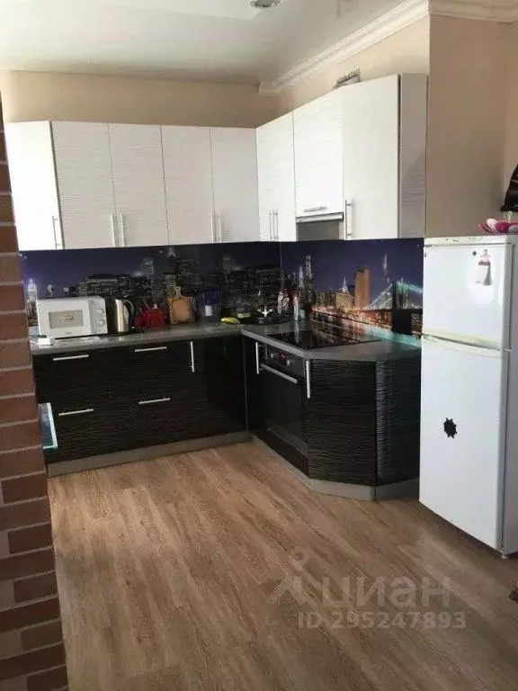 2-к кв. Орловская область, Орел Межевой пер., 7 (60.0 м) - Фото 1