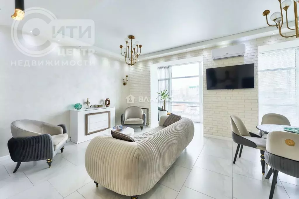 2-к кв. Воронежская область, Воронеж Театральная ул., 2 (117.1 м) - Фото 1