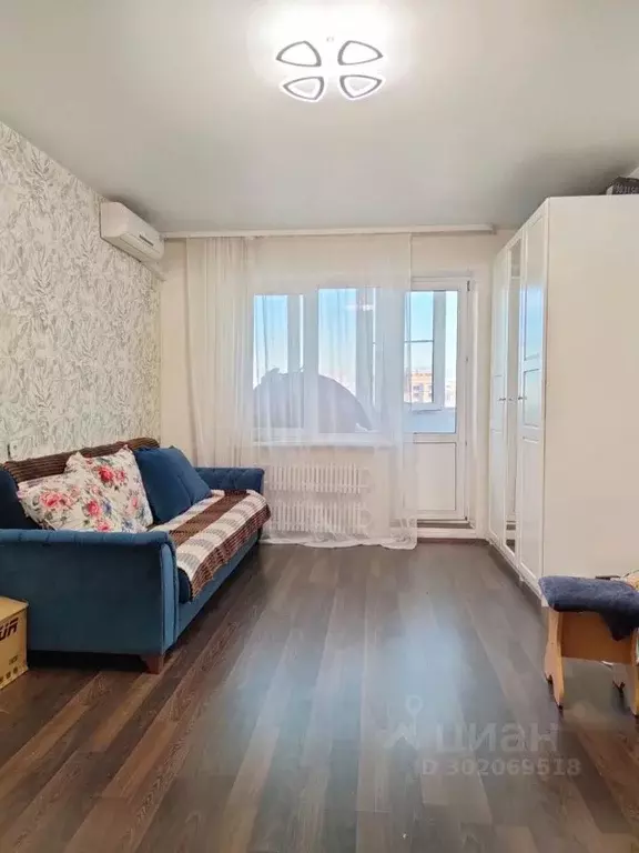 1-к кв. Омская область, Омск ул. Завертяева, 7к5 (37.0 м) - Фото 0