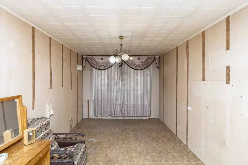 3-к кв. Тюменская область, Тюмень ул. 50 лет ВЛКСМ, 107 (65.0 м) - Фото 1