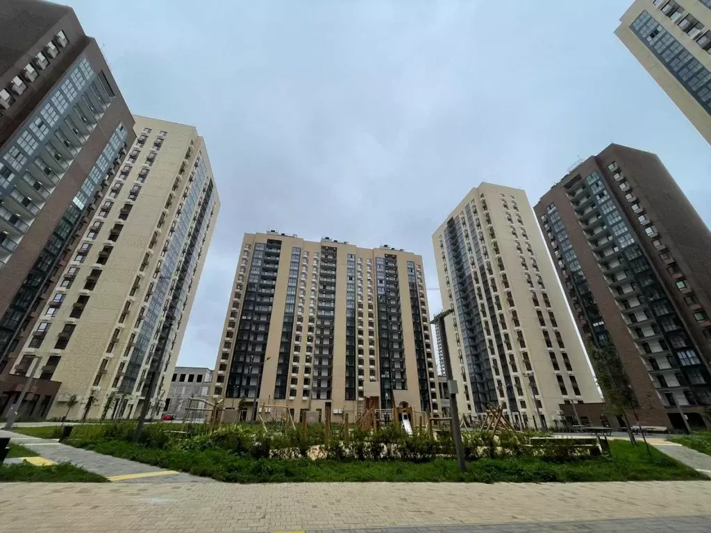 Продается 2-комнатная квартира - Фото 1