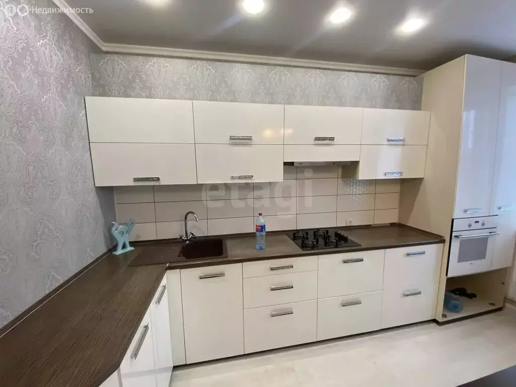 3-комнатная квартира: Дубовое, микрорайон Пригородный, Благодатная ... - Фото 2