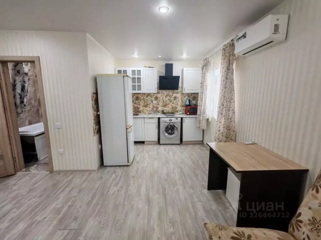 Дом в Краснодарский край, Северский район, Калужское с/пос, Калужское ... - Фото 1