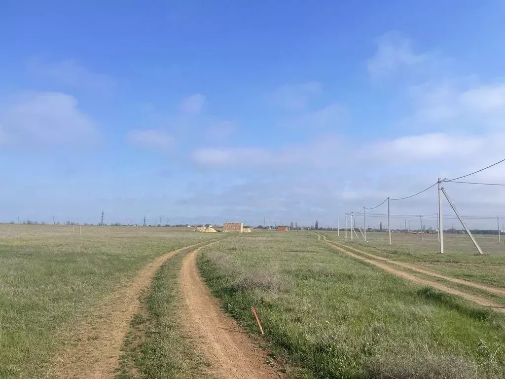 Участок в Крым, Сакский район, с. Лесновка ул. Садовая (6.0 сот.) - Фото 0