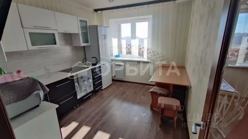 1-к кв. Тюменская область, Тюмень Депутатская ул., 112 (40.0 м) - Фото 2