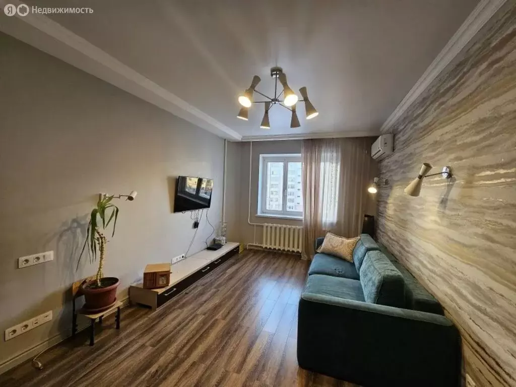 4-комнатная квартира: Якутск, улица Короленко, 7 (100 м) - Фото 2