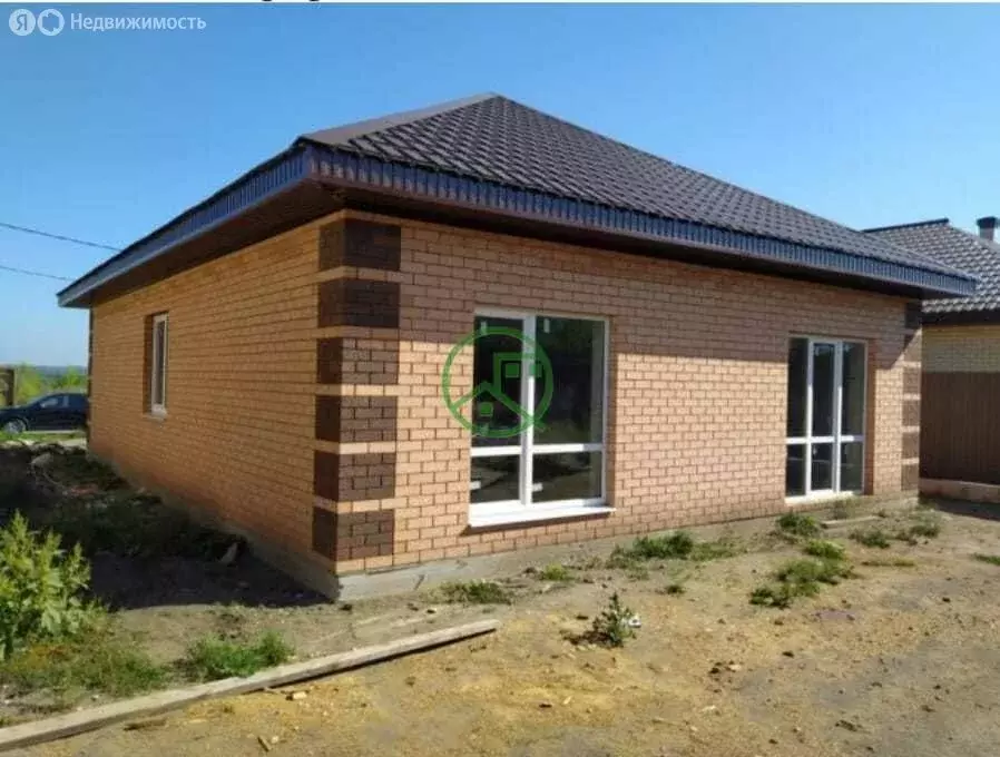 Дом в село Уваровка, 2-я Парковая улица, 63 (101 м) - Фото 0