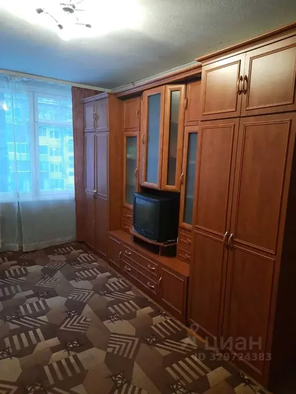 Комната Санкт-Петербург ул. Брянцева, 22 (15.1 м) - Фото 1