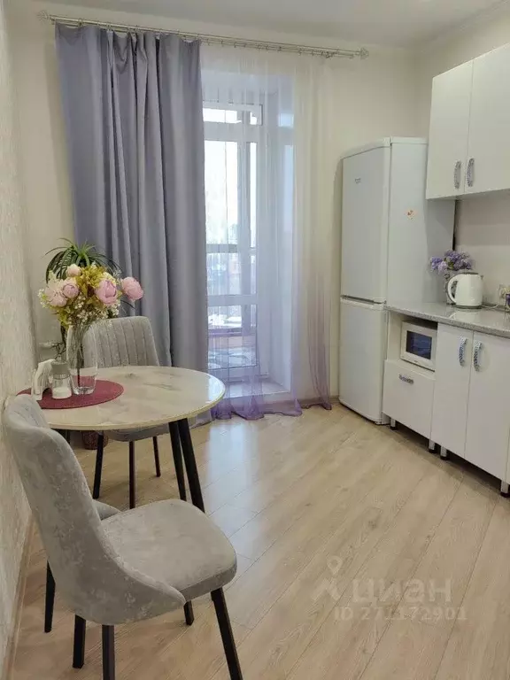1-к кв. Омская область, Омск ул. Красный Путь, 105к1 (40.0 м) - Фото 2