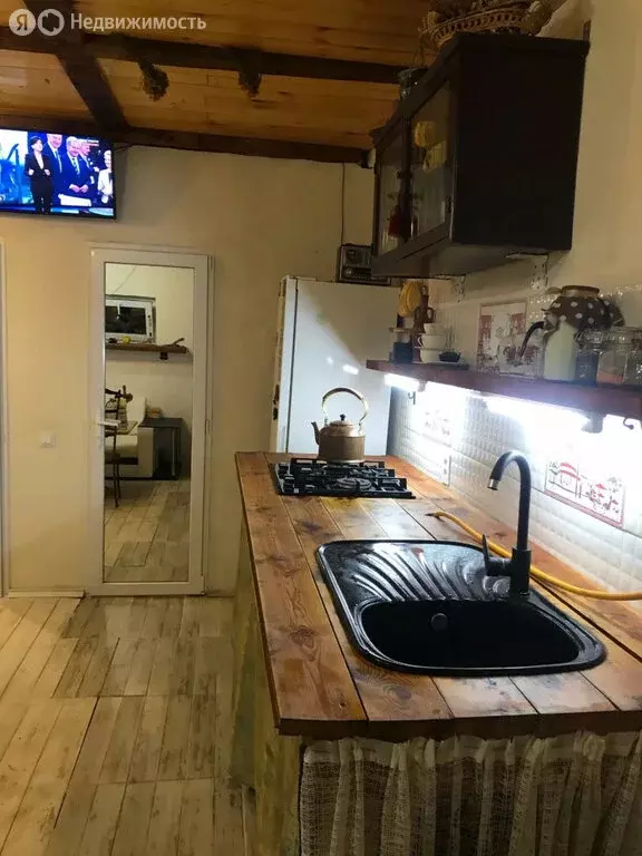 3-комнатная квартира: Республика Крым, муниципальный округ Ялта, ... - Фото 0