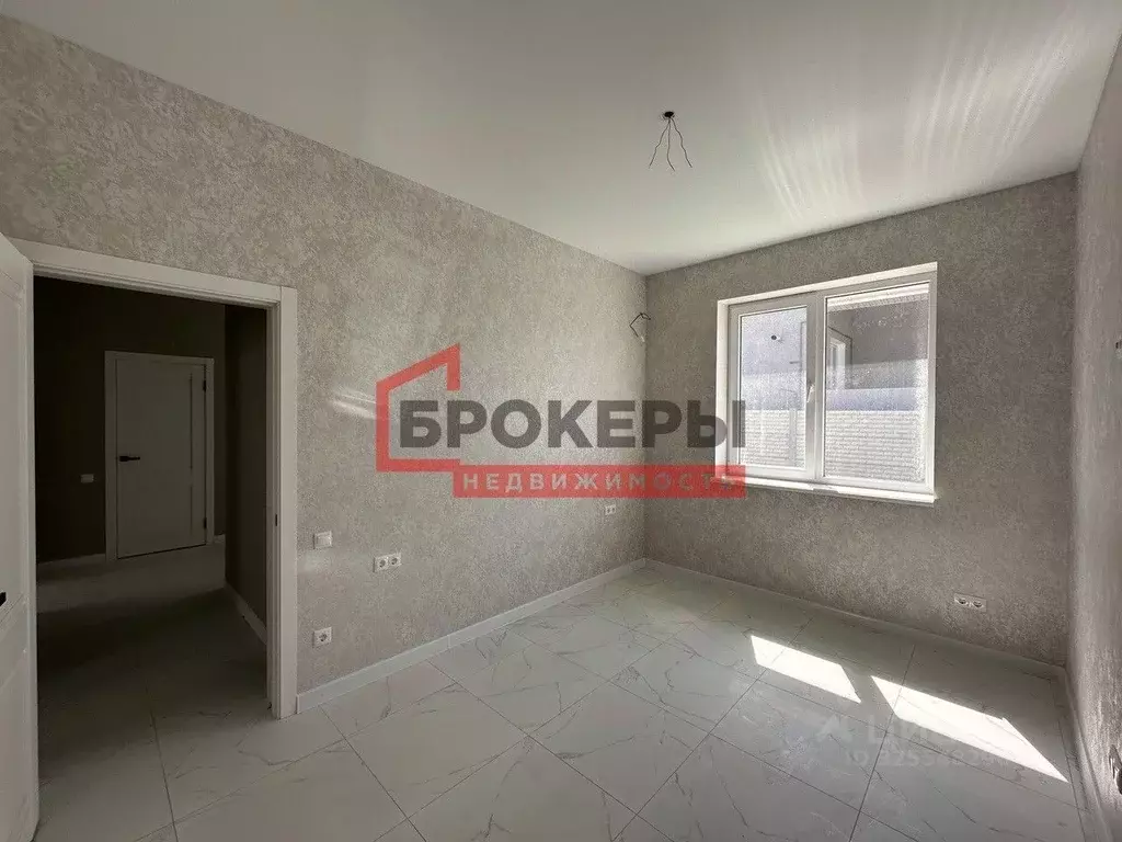 Дом в Крым, Евпатория городской округ, Заозерное пгт ул. Прибрежная ... - Фото 1