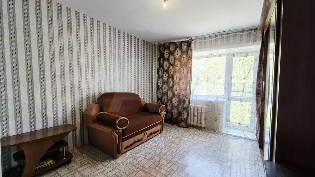 Комната 12,8 м в 1-к., 4/4 эт. - Фото 1
