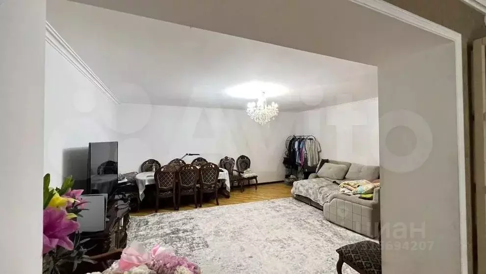 3-к кв. Кабардино-Балкария, Нальчик ул. Ватутина (175.0 м) - Фото 1