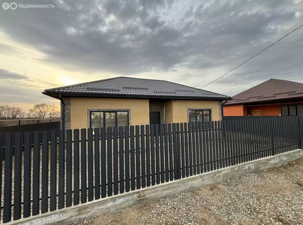 Дом в Майкоп, улица Марины Цветаевой, 35 (120 м) - Фото 1