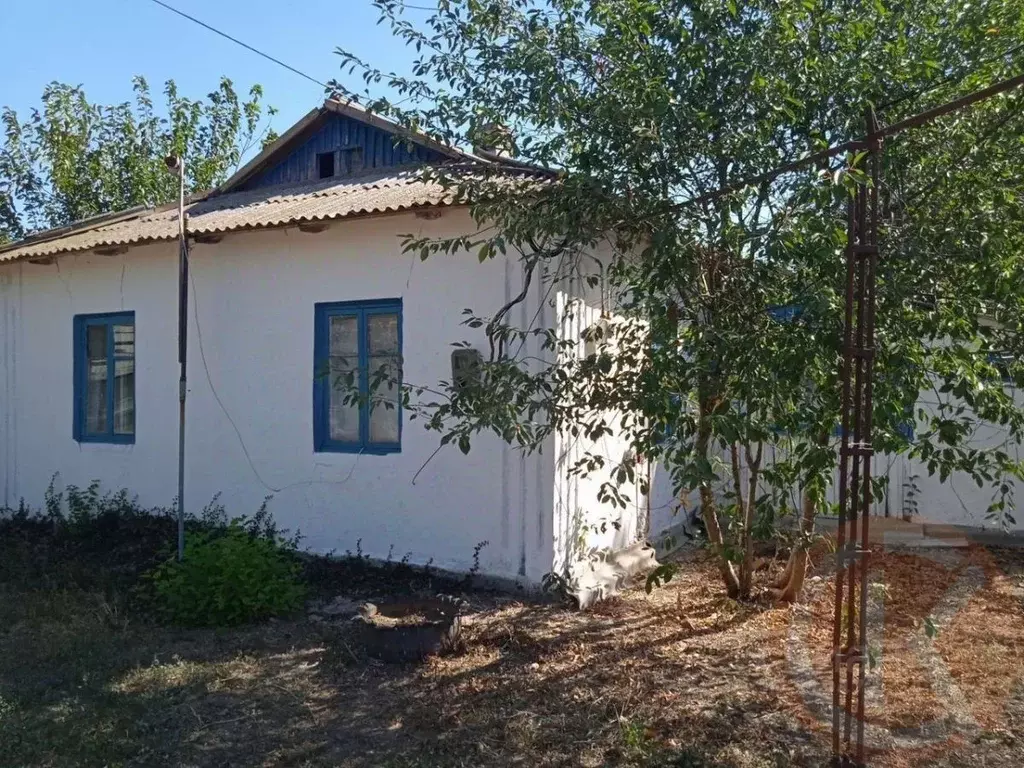 Дом в Крым, Красноперекопский район, с. Орловское ул. Новгородская, 4 ... - Фото 0