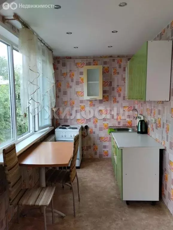 3-комнатная квартира: Новосибирск, Кировский район, Затулинский ... - Фото 0