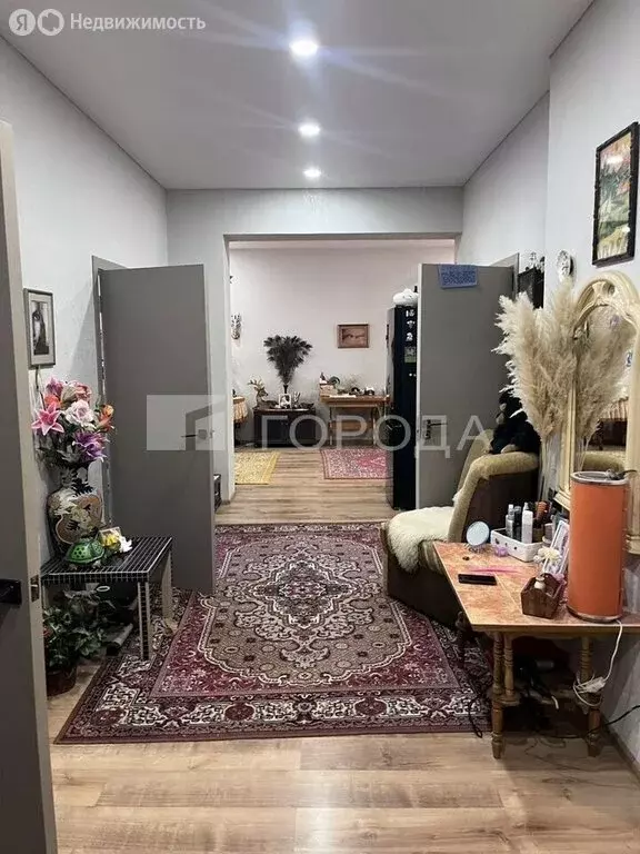 3-комнатная квартира: Новосибирск, Радужная улица, 30 (85 м) - Фото 0