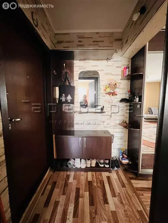 3-комнатная квартира: Красноярск, улица Молокова, 68 (67 м) - Фото 1