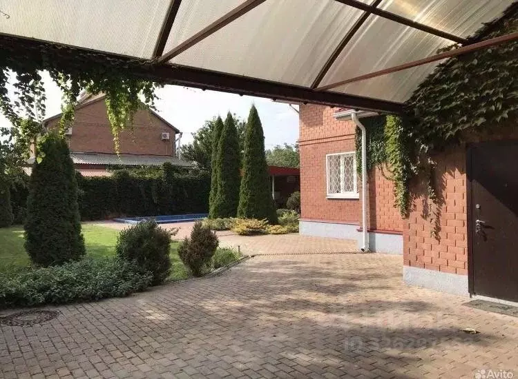 Дом в Ростовская область, Аксайский район, пос. Рассвет  (267 м) - Фото 2