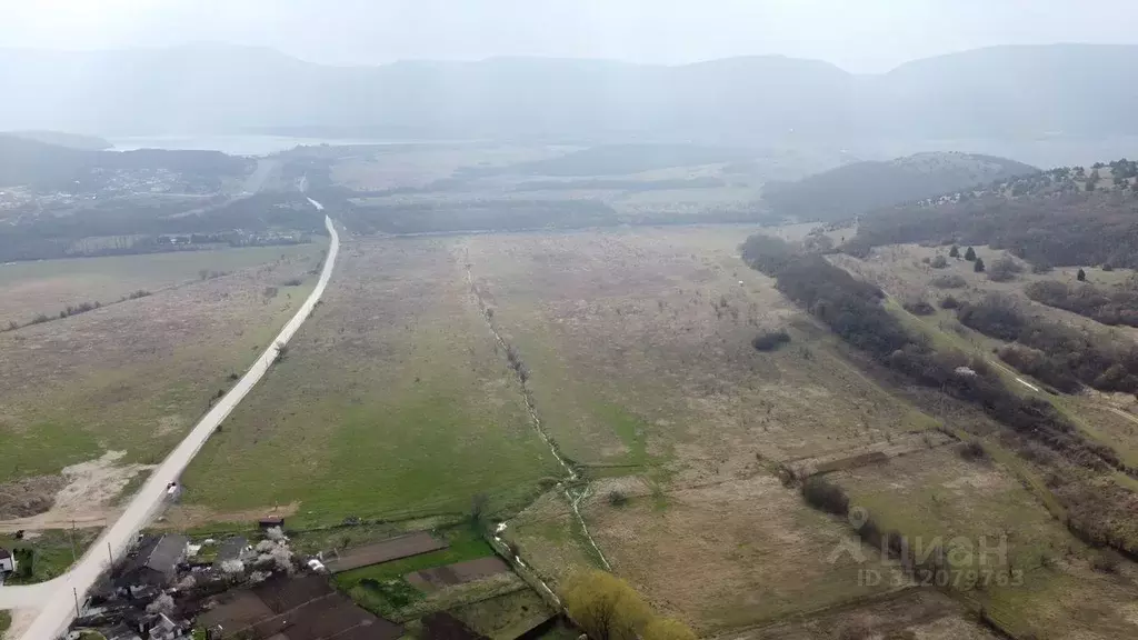 Участок в Севастополь Балаклавский р-н, Орлиновский муниципальный ... - Фото 1