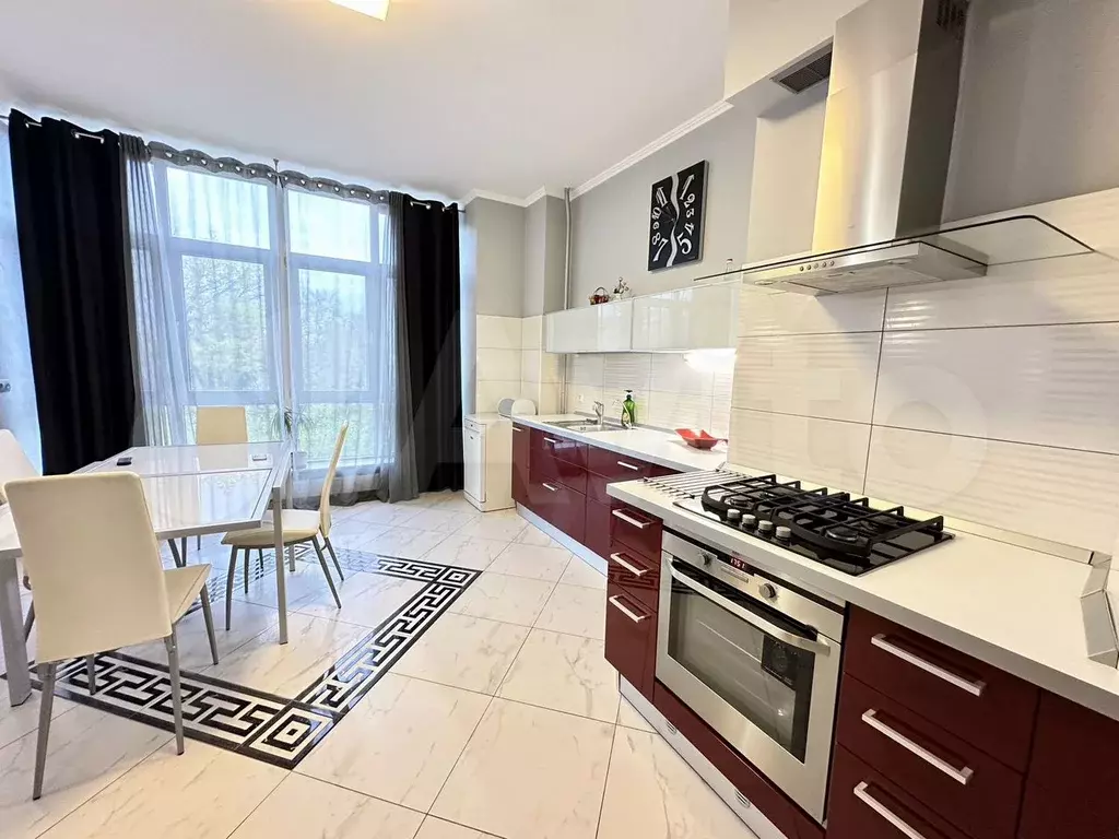 3-к. квартира, 120 м, 5/9 эт. - Фото 0