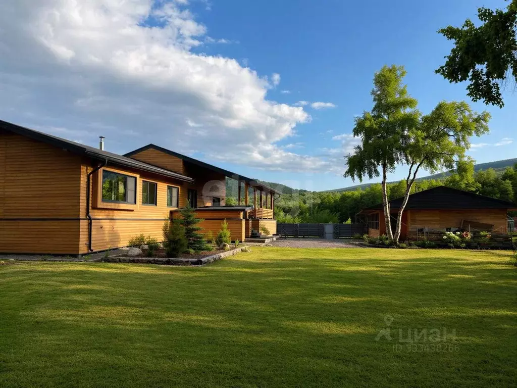 Дом в Камчатский край, Елизово проезд Туристический, 18 (408 м) - Фото 1