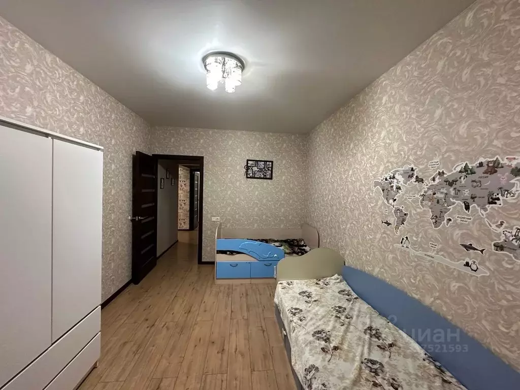 2-к кв. Крым, Симферополь ул. Лексина, 48А (65.0 м) - Фото 1