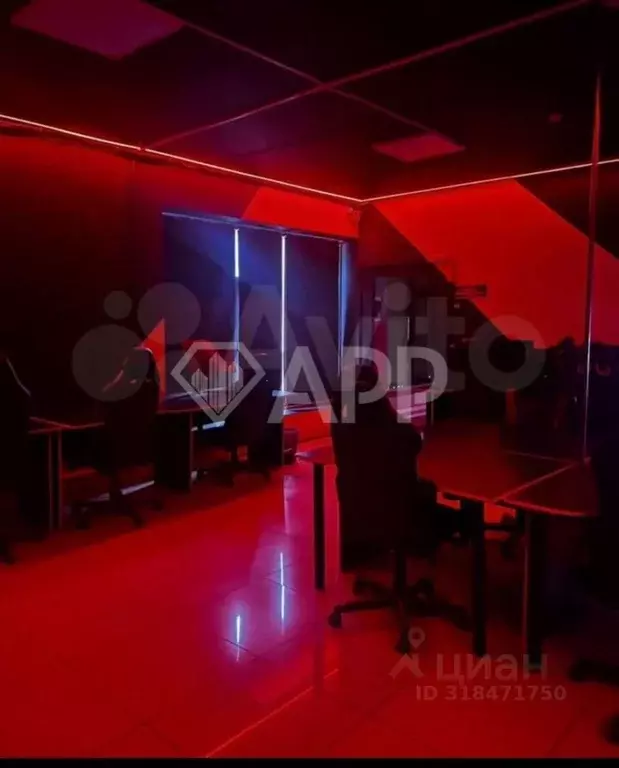 Помещение свободного назначения в Татарстан, Набережные Челны бул. ... - Фото 1