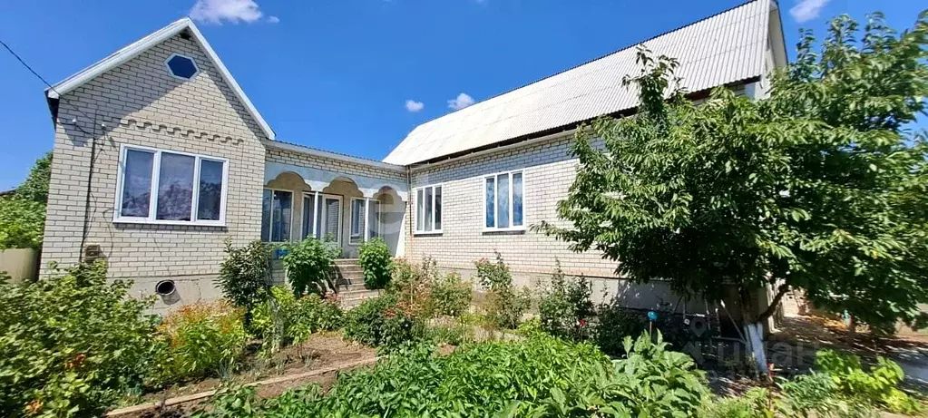 Дом в Краснодарский край, Ейское городское поселение, пос. ... - Фото 1