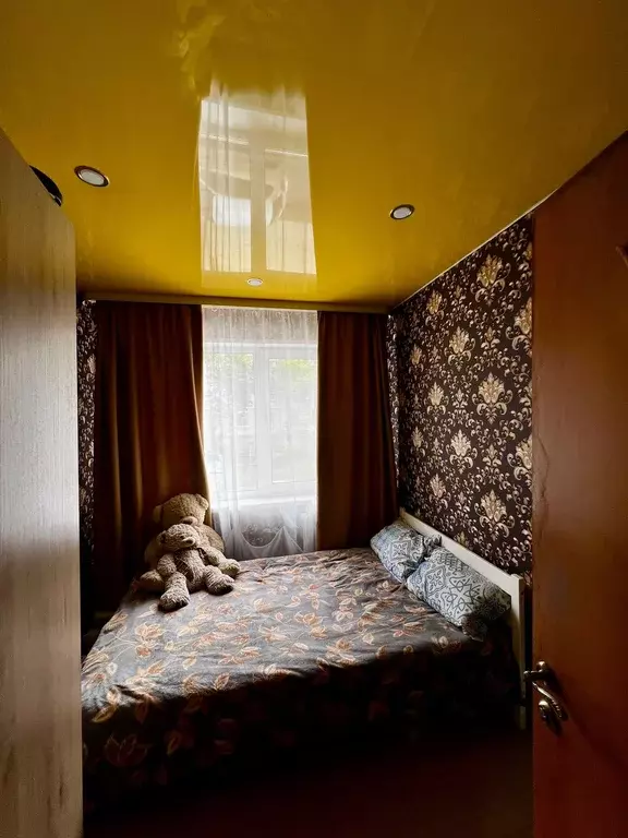 Продаётся 4-к квартира, 60 м - Фото 1